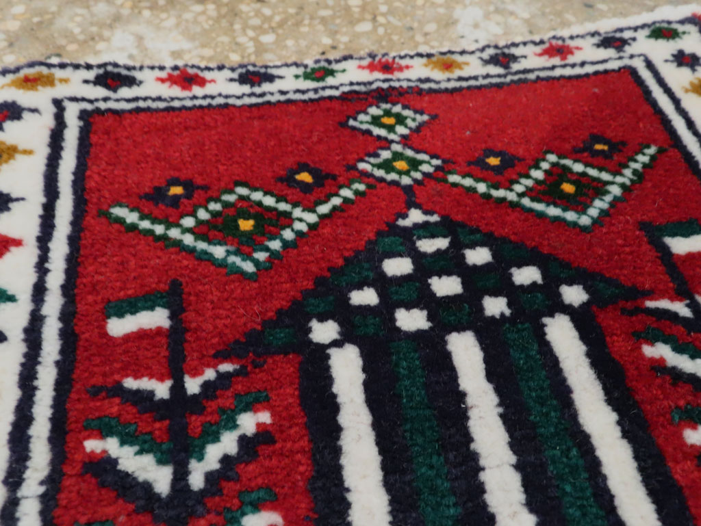 Vintage Persian Pictorial Baluch Rug (Pair: 2 of 2), No.24908 - Galerie Shabab