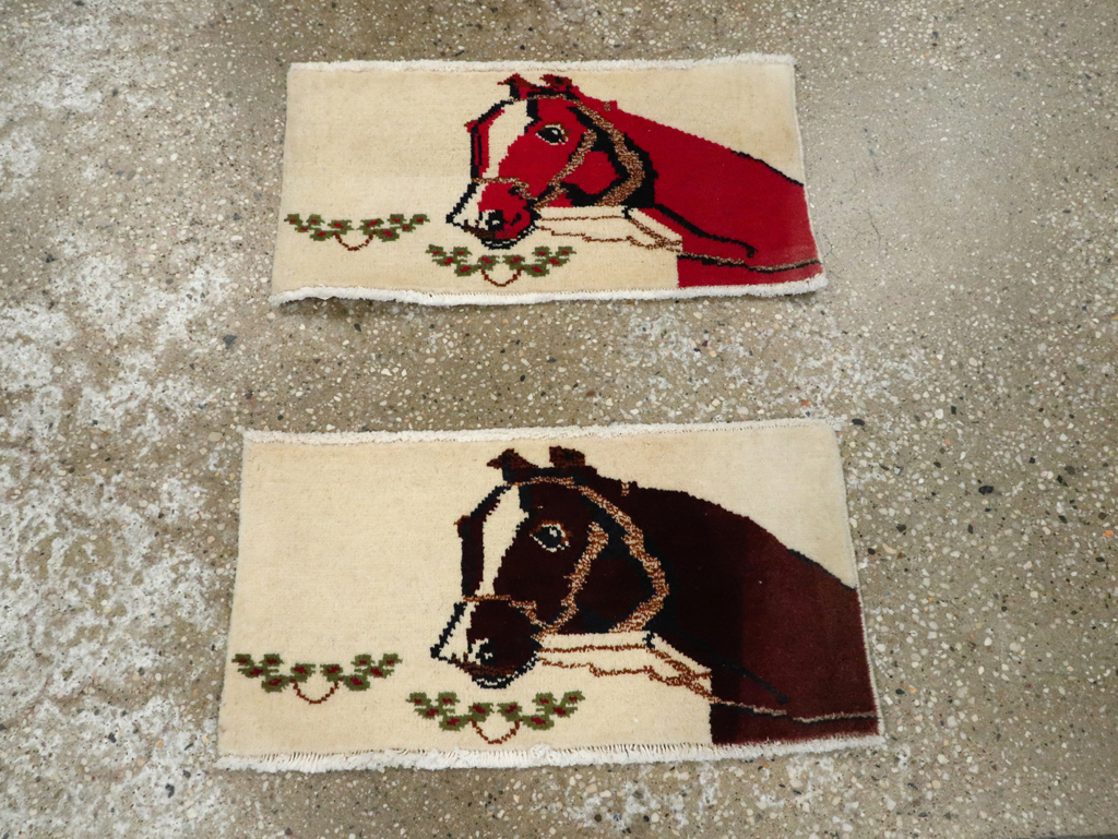 Vintage Persian Baluch Pictorial Rug, No.24910 - Galerie Shabab