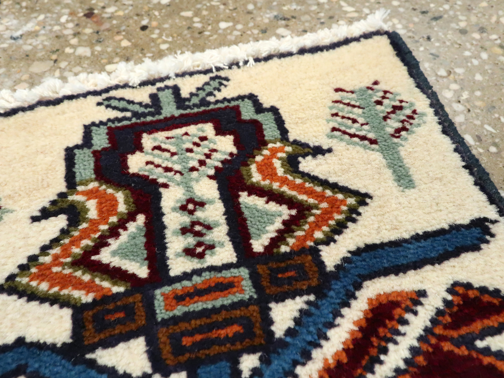 Vintage Persian Baluch Pictorial Rug (Pair: 2 of 2), No.24913 - Galerie Shabab