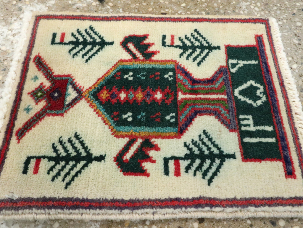 Vintage Persian Baluch Pictorial Rug, No.24926 - Galerie Shabab