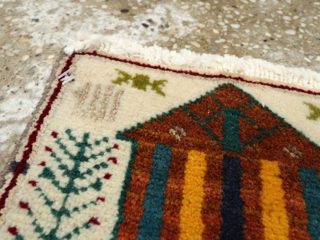 Vintage Persian Baluch Pictorial Rug, No.24937 - Galerie Shabab