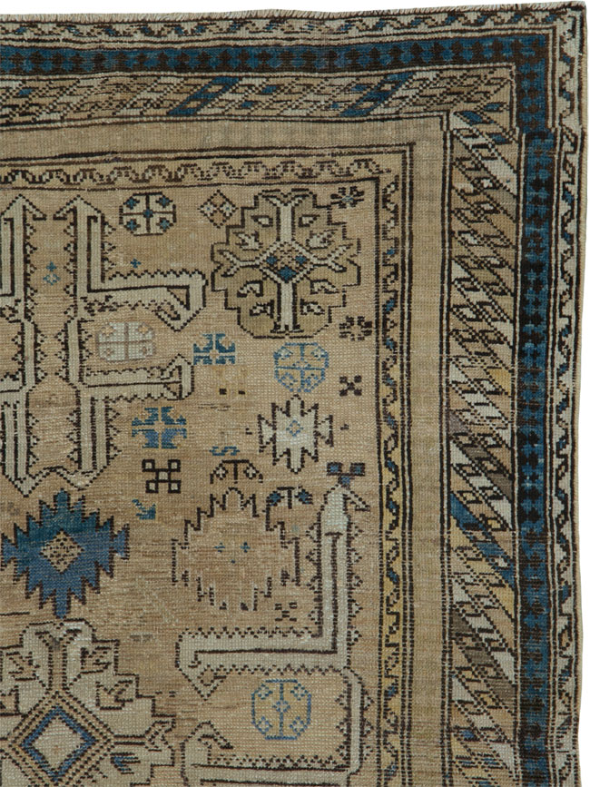 Antique Caucasian Rug, No.24940 - Galerie Shabab