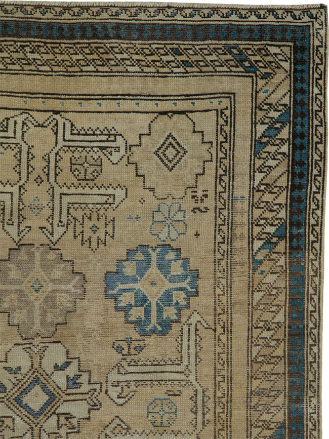 Antique Caucasian Rug, No.24940 - Galerie Shabab