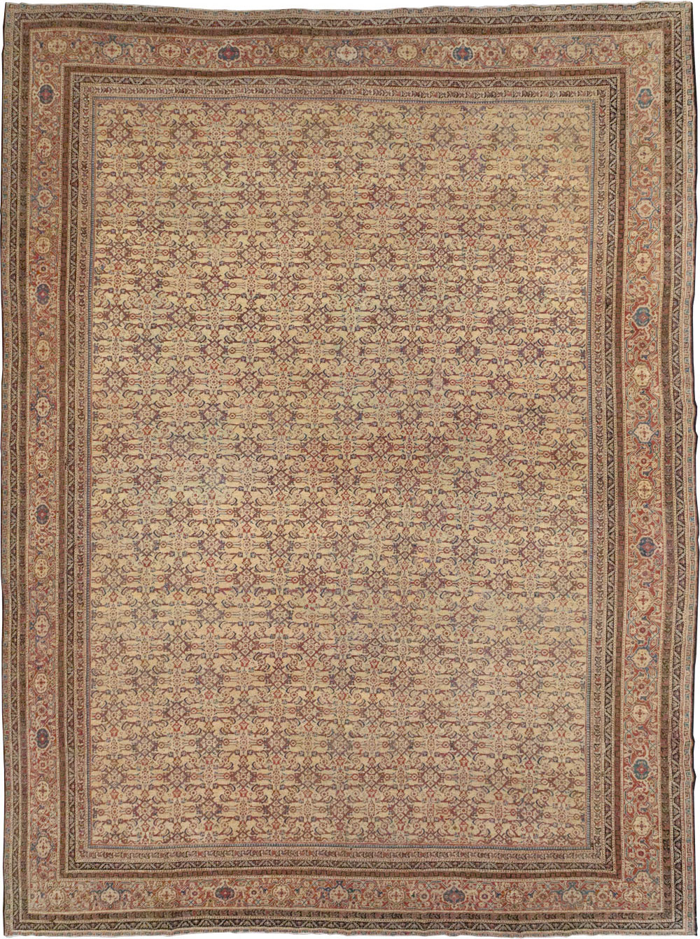 Antique Persian Mahal Oversize Carpet, No.24942 - Galerie Shabab