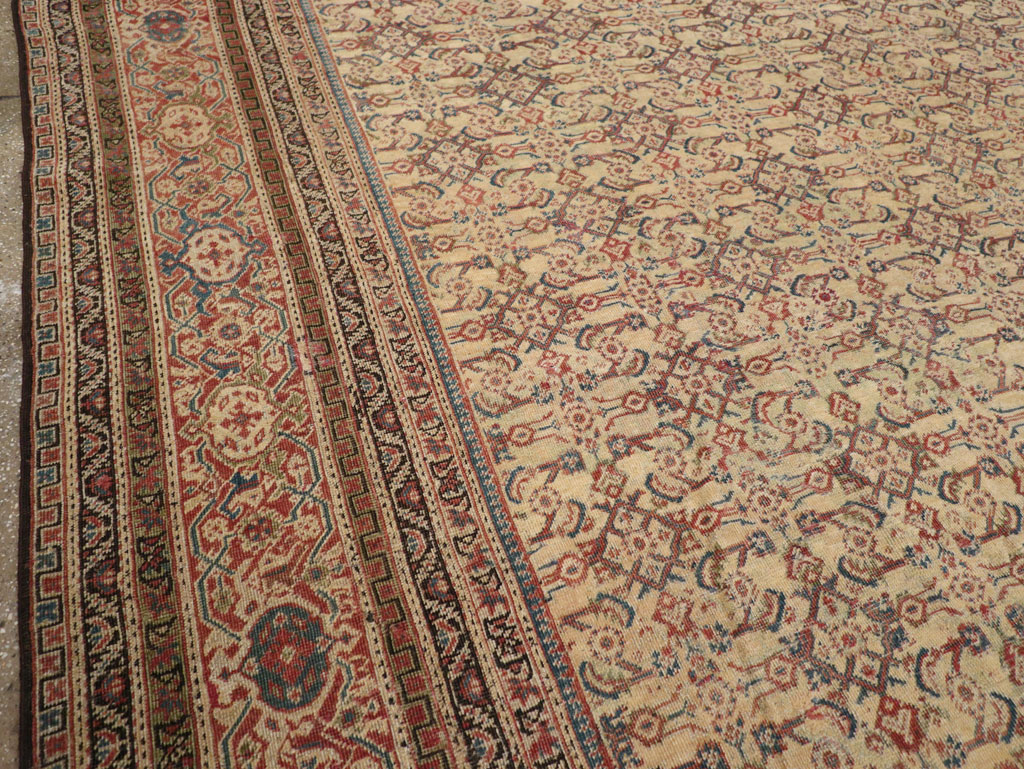 Antique Persian Mahal Oversize Carpet, No.24942 - Galerie Shabab