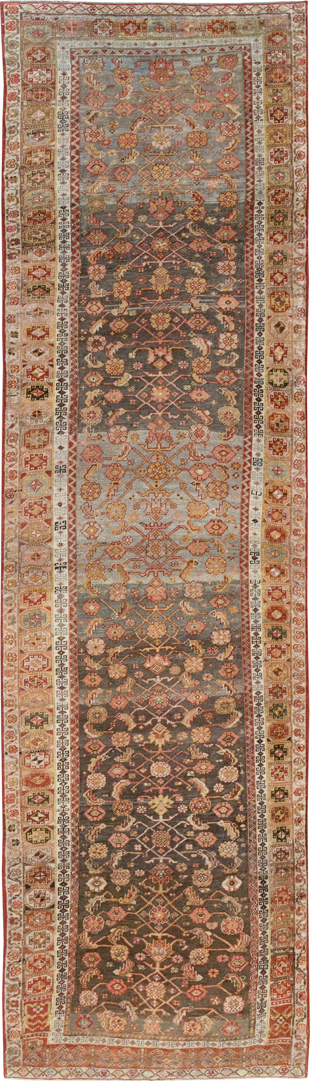 Antique Persian Bidjar Runner, No.24957 - Galerie Shabab