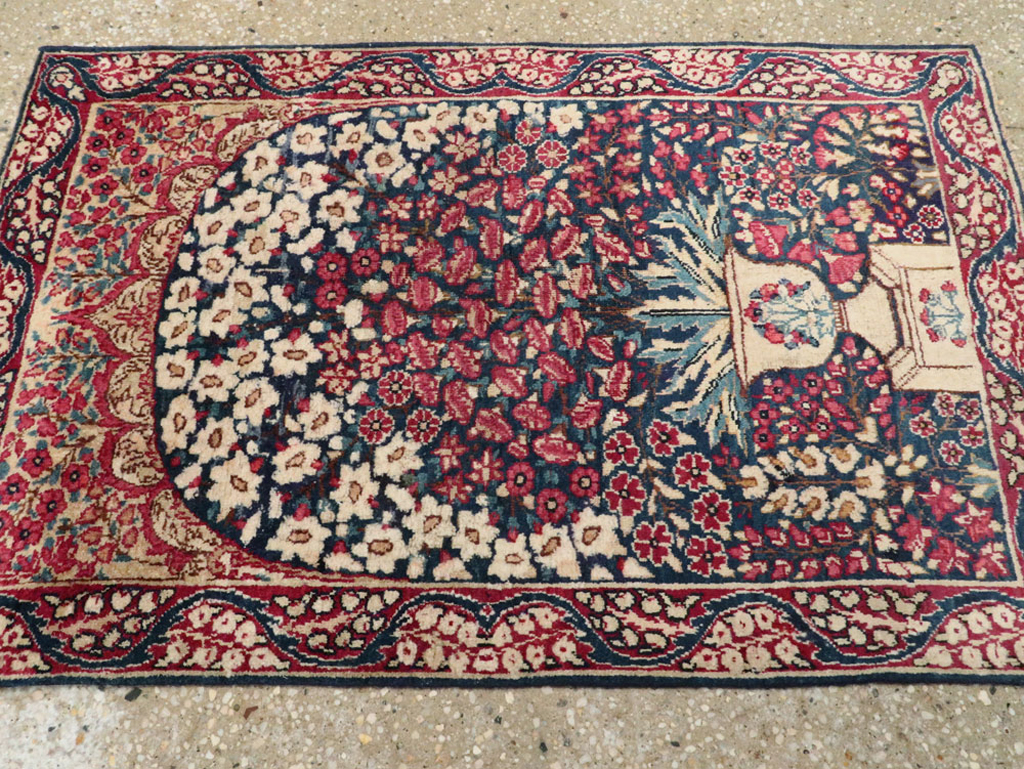 Antique Persian Lavar Kerman Rug, No.24995 - Galerie Shabab