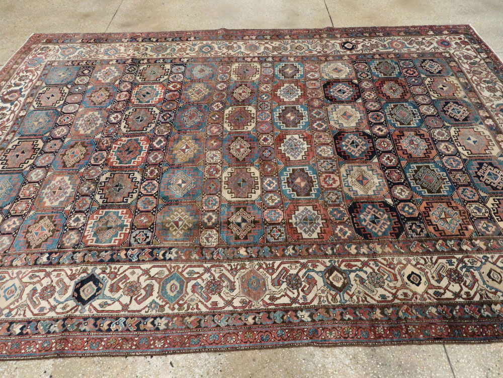 Antique Persian Northwest Carpet, No.25038 - Galerie Shabab