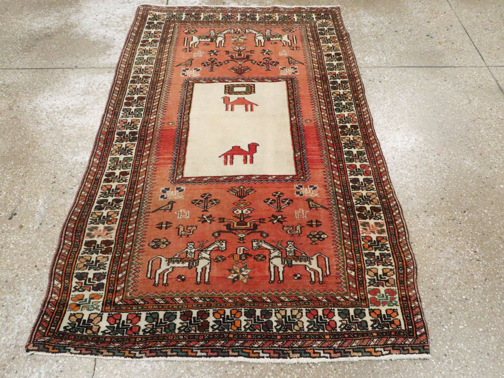 Vintage Persian Shiraz Pictorial Rug, No.25087 - Galerie Shabab