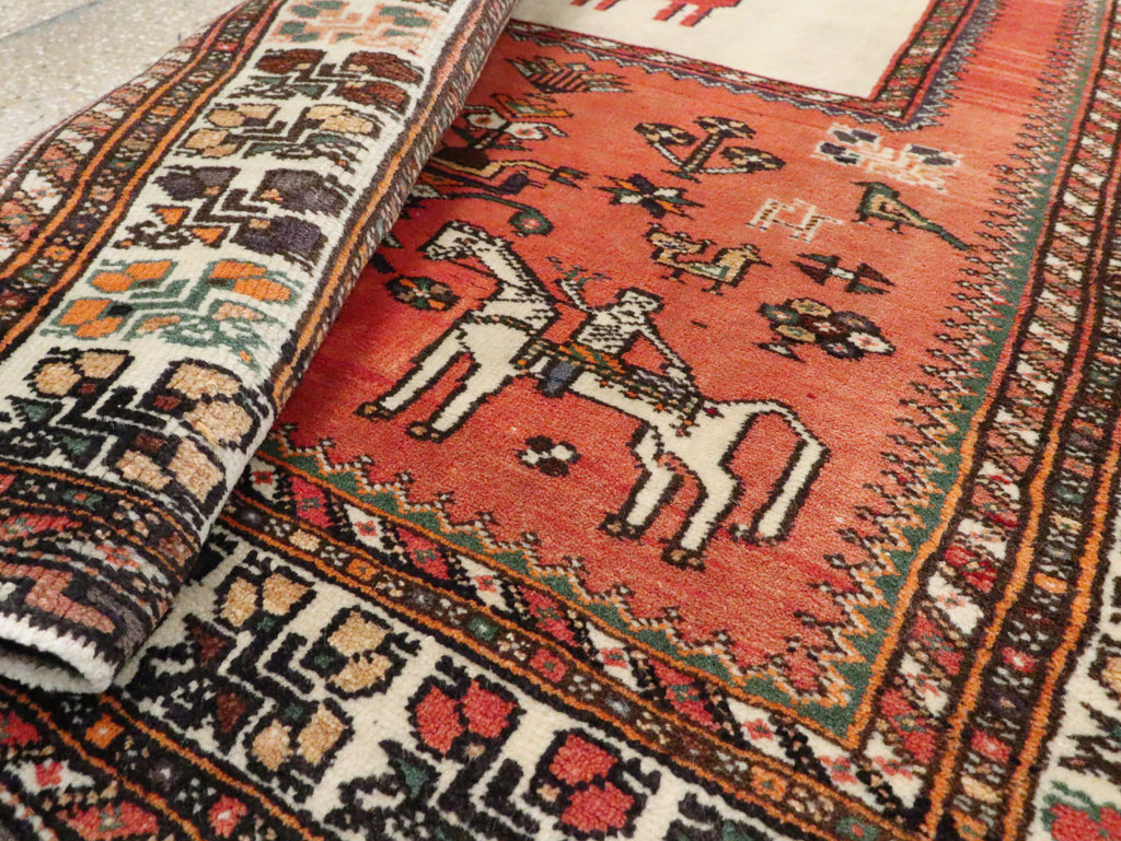 Vintage Persian Shiraz Pictorial Rug, No.25087 - Galerie Shabab