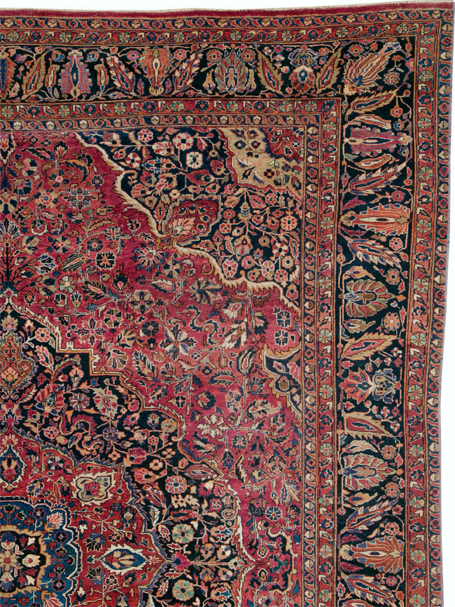 Antique Persian Sarouk Carpet, No.25095 - Galerie Shabab
