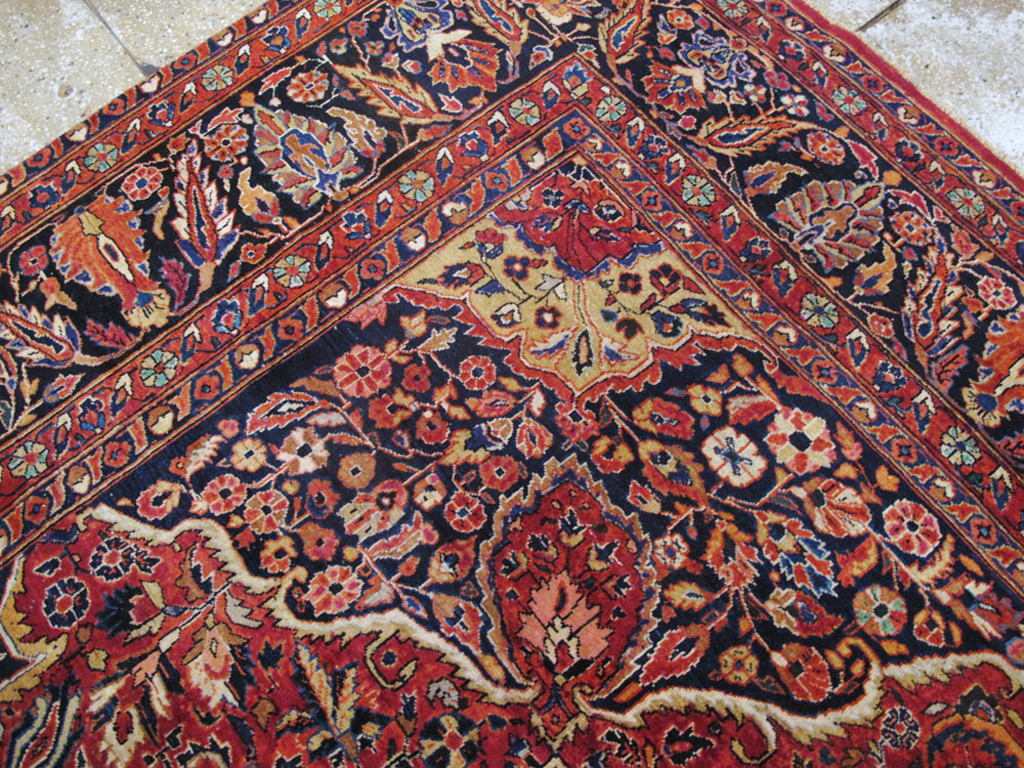 Antique Persian Sarouk Carpet, No.25095 - Galerie Shabab