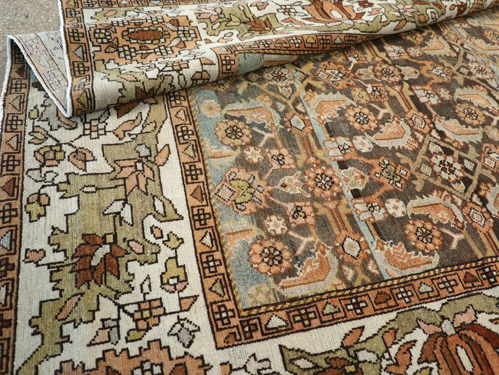 Vintage Persian Malayer Gallery Carpet, No.25115 - Galerie Shabab