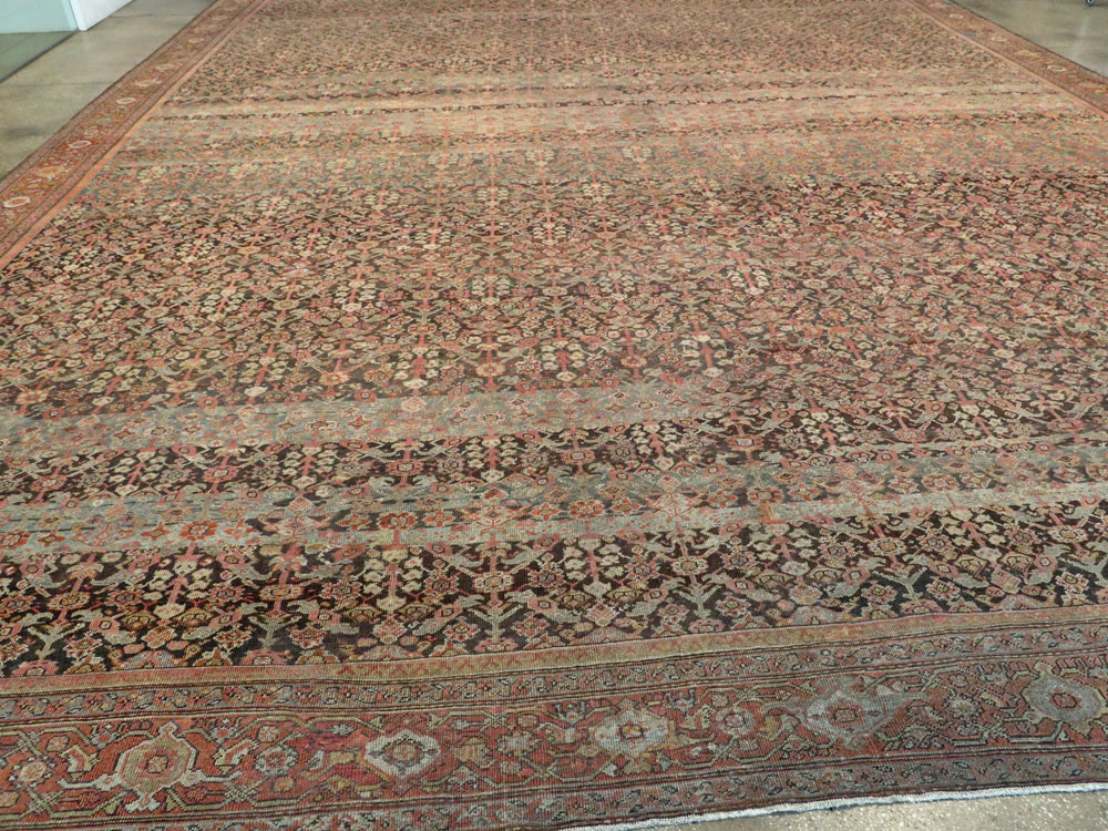 Antique Persian Fereghan Carpet, No.25123 - Galerie Shabab
