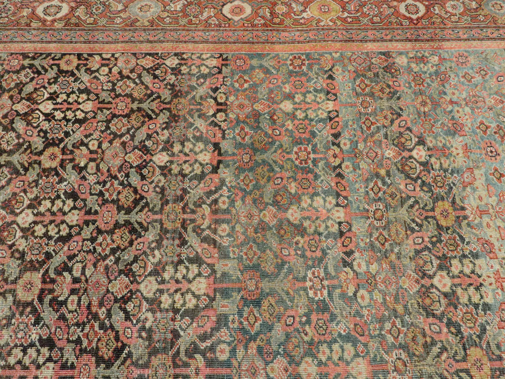 Antique Persian Fereghan Carpet, No.25123 - Galerie Shabab
