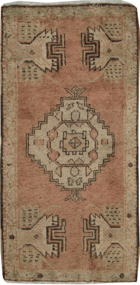 Vintage Anatolian Rug, No.25137 - Galerie Shabab