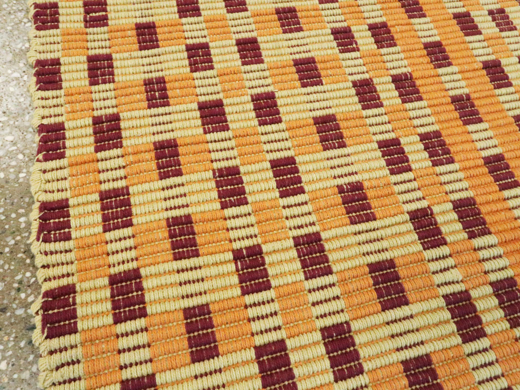 Vintage European Flatweave Kilim, No.25138 - Galerie Shabab