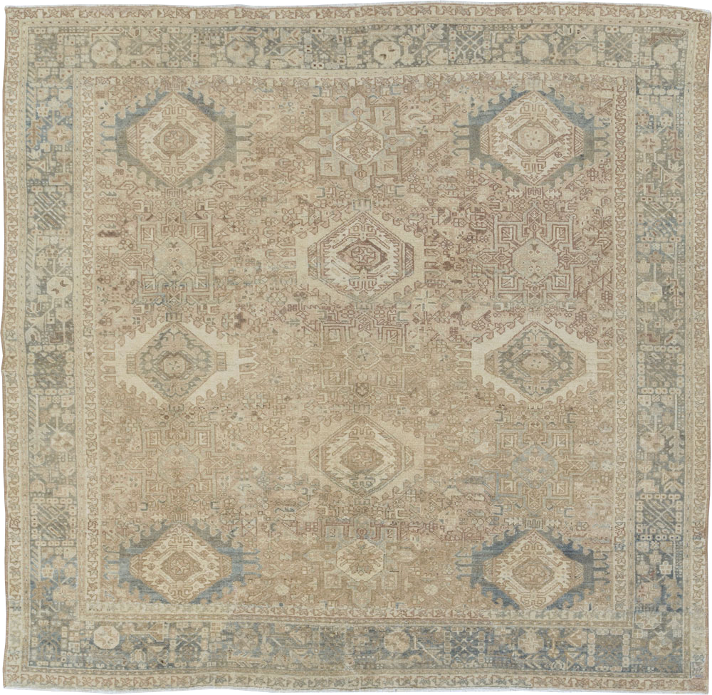 Vintage Persian Karajeh Small Square Room Size Carpet, No.25139 - Galerie Shabab