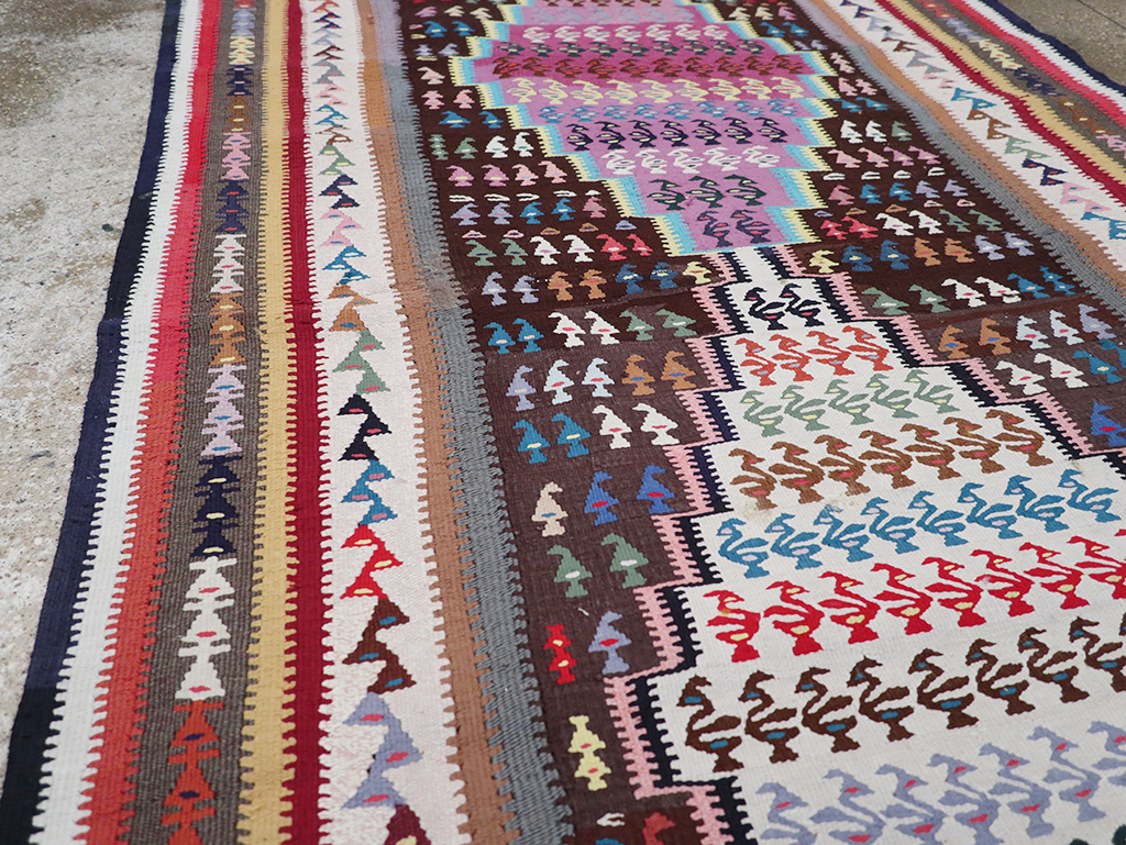 Vintage Persian Flatweave Kilim Gallery Rug, No.25155 - Galerie Shabab