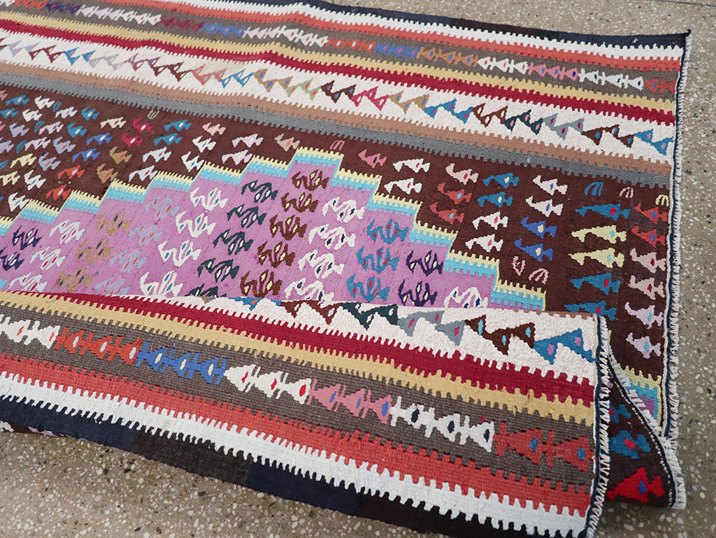 Vintage Persian Flatweave Kilim Gallery Rug, No.25155 - Galerie Shabab