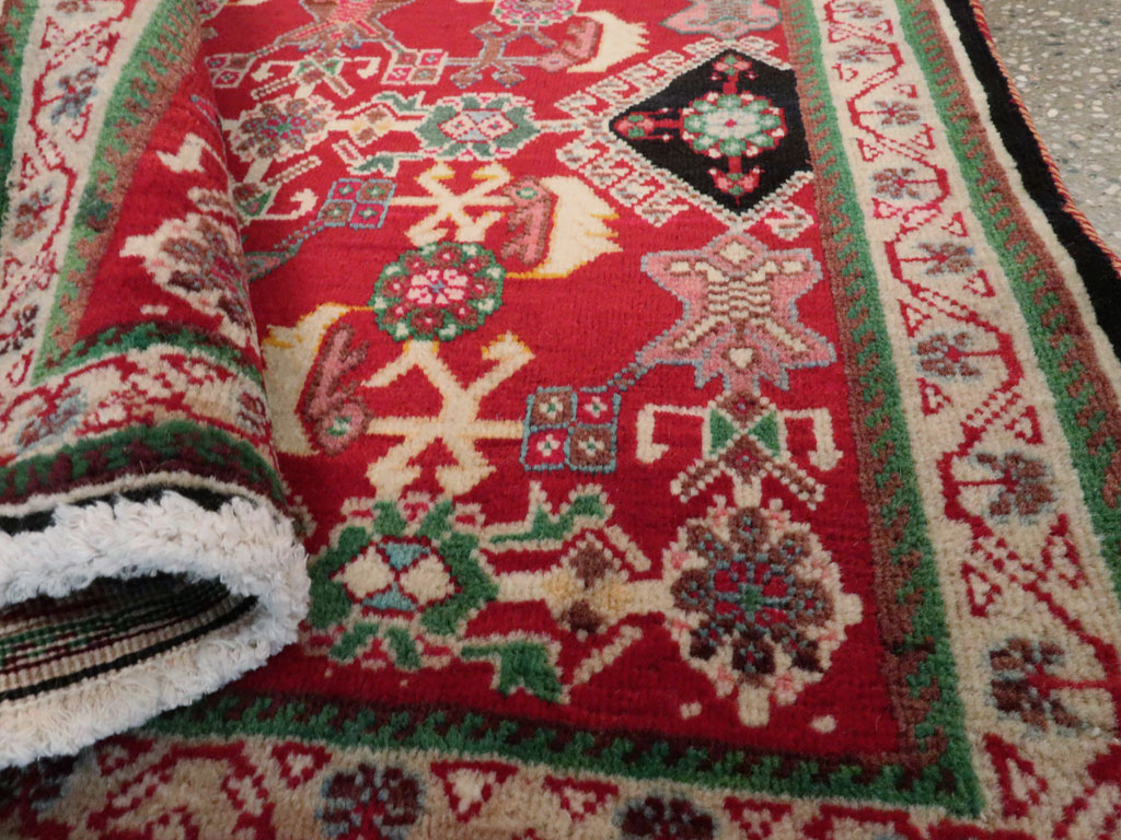 Vintage Persian Shiraz Square Rug (Pair: 2 of 2), No.25169 - Galerie Shabab