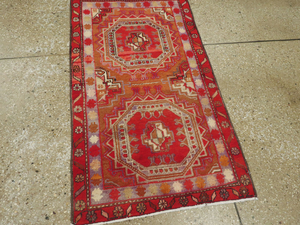 Vintage Persian Tabriz Rug, No.25170 - Galerie Shabab