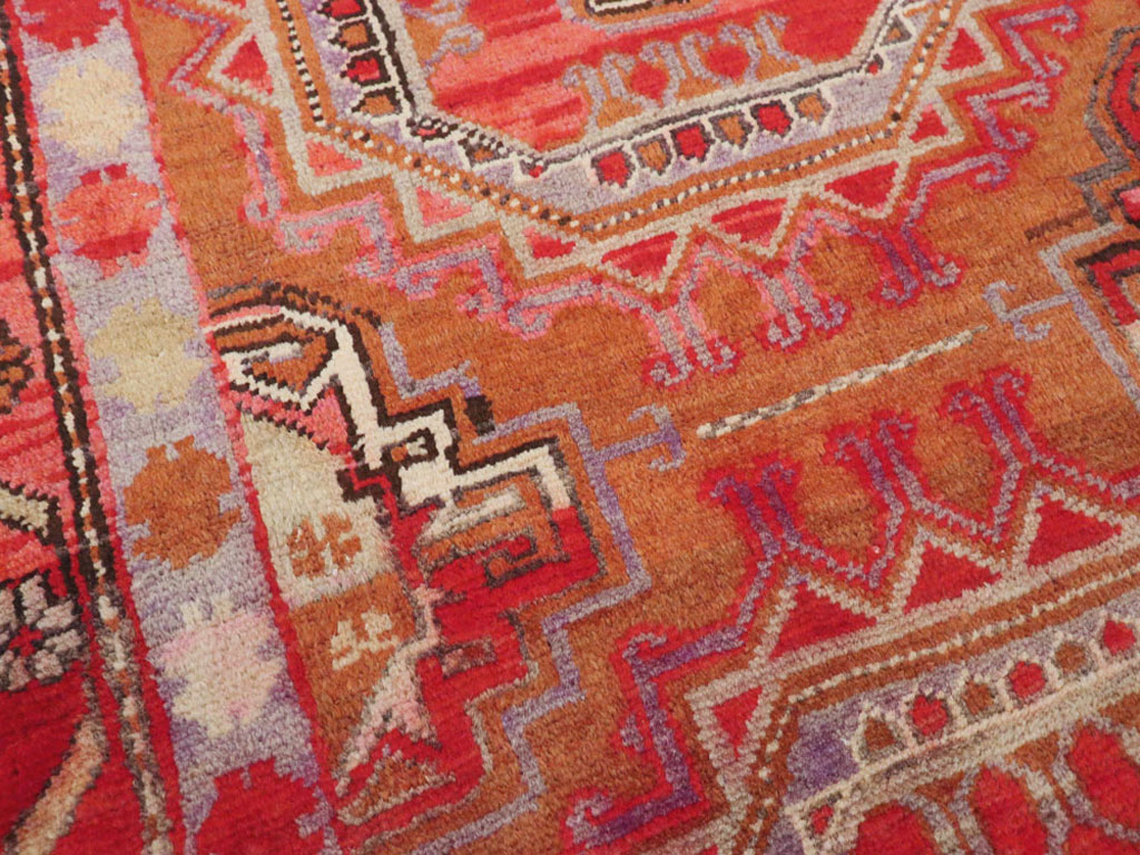 Vintage Persian Tabriz Rug, No.25170 - Galerie Shabab