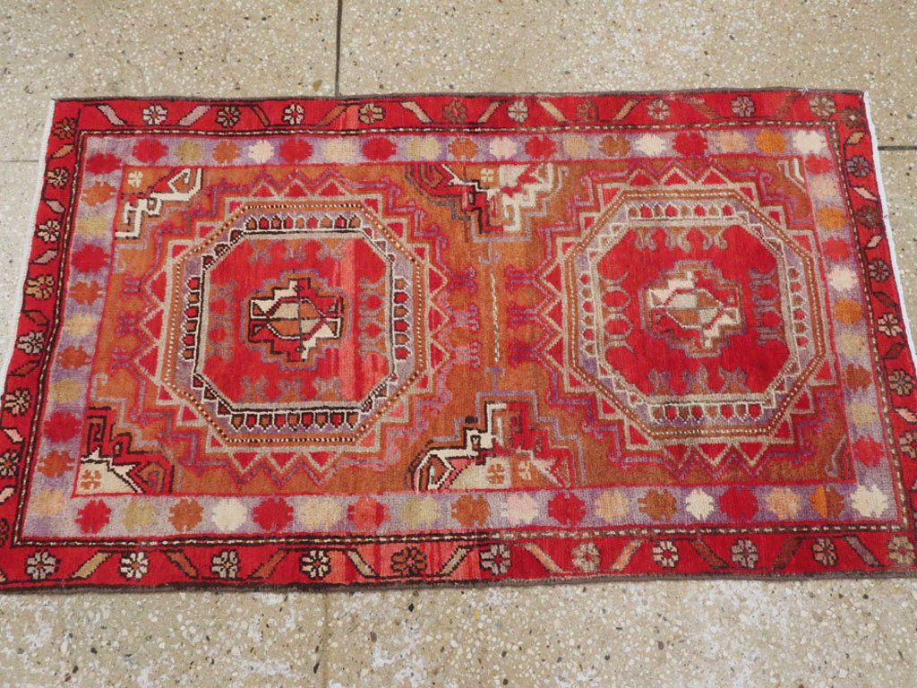 Vintage Persian Tabriz Rug, No.25170 - Galerie Shabab