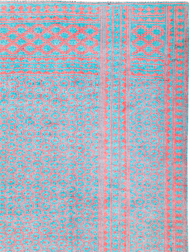 Vintage Persian Flatweave Kilim Accent Rug, No.25178 - Galerie Shabab