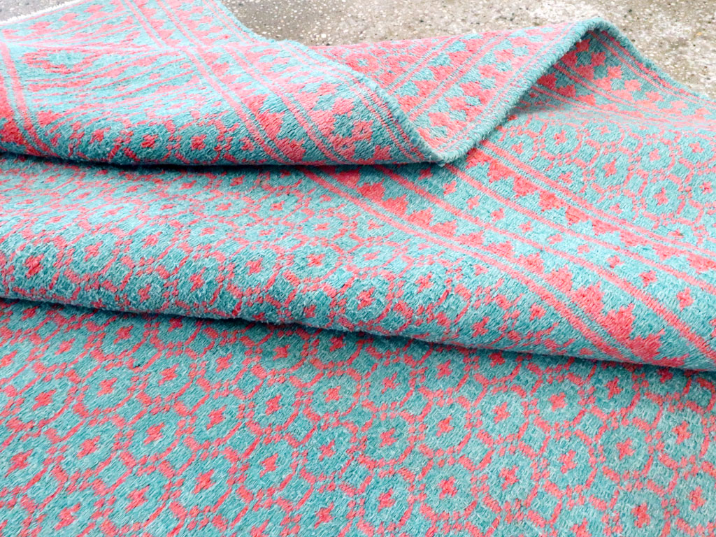 Vintage Persian Flatweave Kilim Accent Rug, No.25178 - Galerie Shabab