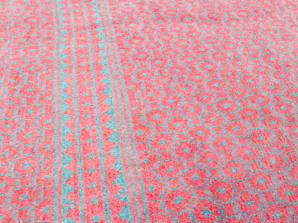 Vintage Persian Flatweave Kilim Accent Rug, No.25178 - Galerie Shabab