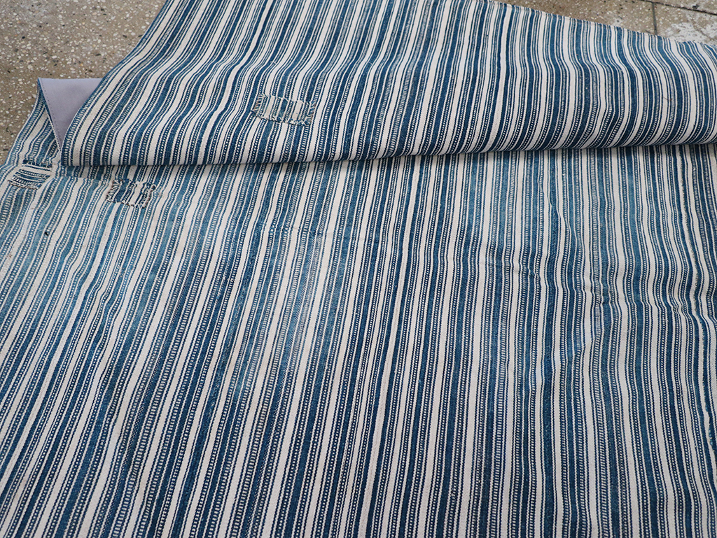 Vintage Persian Flatweave Kilim Square Accent Rug, No.25191 - Galerie Shabab