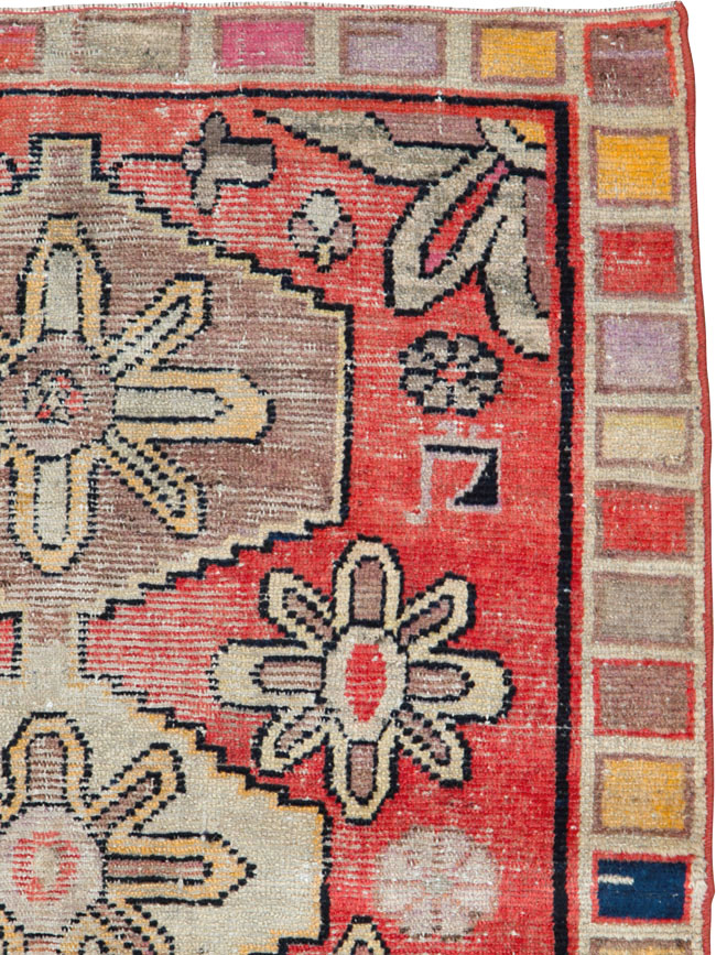 Vintage East Turkestan Khotan Rug, No.25194 - Galerie Shabab
