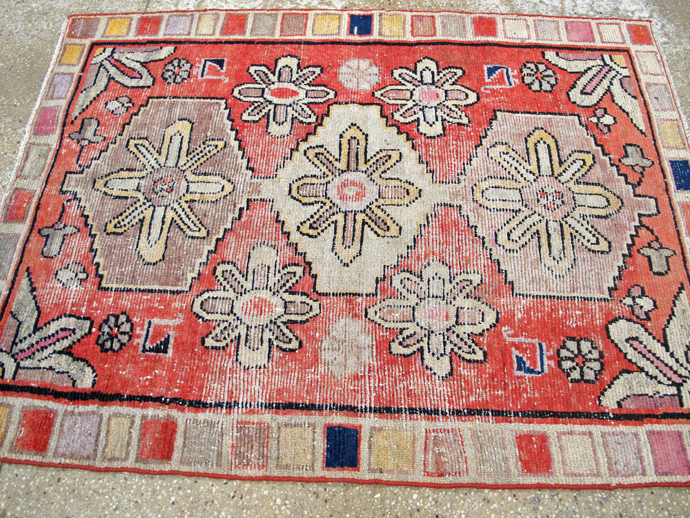 Vintage East Turkestan Khotan Rug, No.25194 - Galerie Shabab