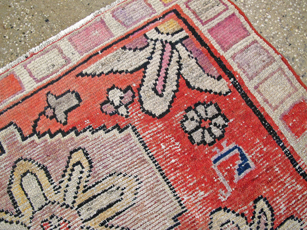 Vintage East Turkestan Khotan Rug, No.25194 - Galerie Shabab