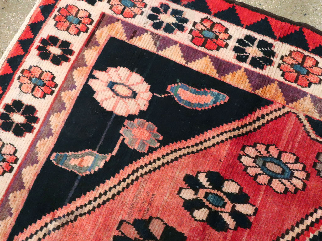 Vintage Persian Gabbeh Rug, No.25203 - Galerie Shabab
