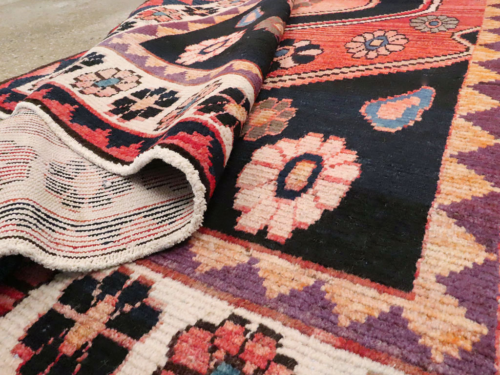 Vintage Persian Gabbeh Rug, No.25203 - Galerie Shabab