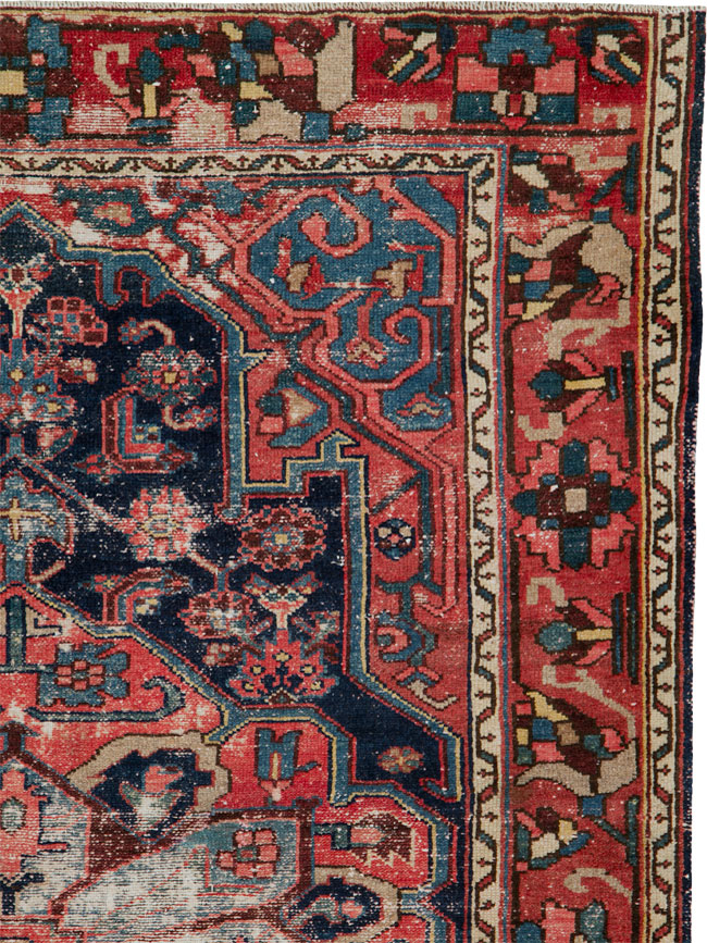 Antique Distressed Malayer Rug, No.25210 - Galerie Shabab