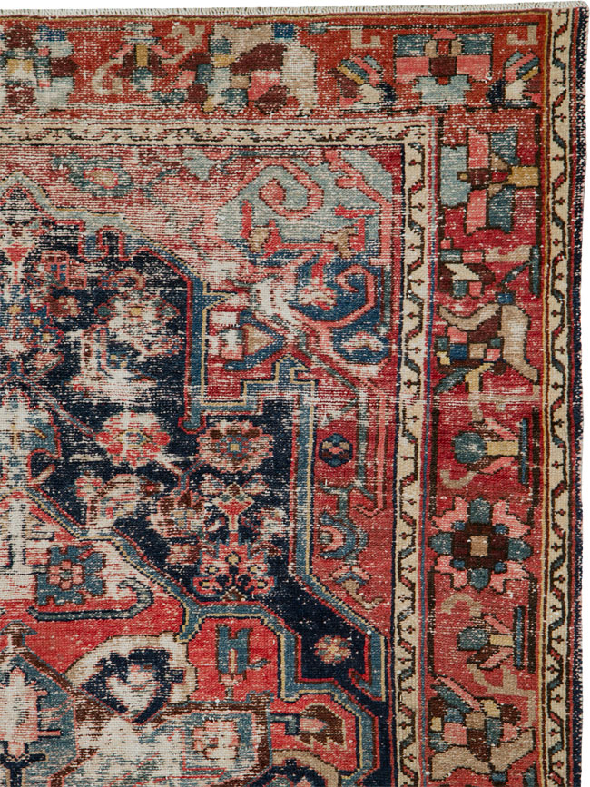 Antique Distressed Malayer Rug, No.25210 - Galerie Shabab