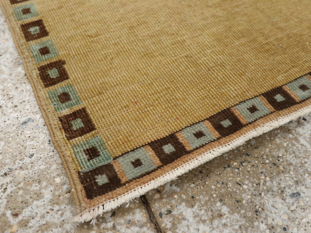 Antique Persian Tabriz Rug, No.25213 - Galerie Shabab