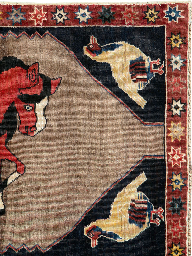 Vintage Persian Shiraz Pictorial Rug, No.25214 - Galerie Shabab
