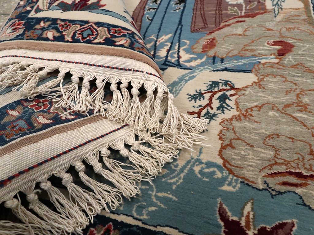 Vintage Persian Isfahan Pictorial Rug, No.25216 - Galerie Shabab