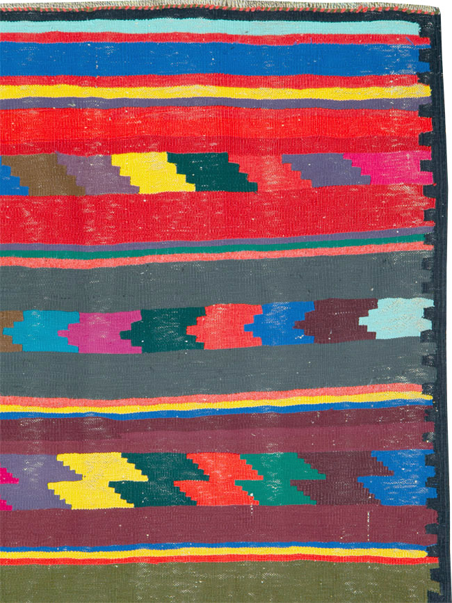 Vintage Persian Flatweave Kilim Rug (Pair: 1 of 2), No.25217 - Galerie Shabab