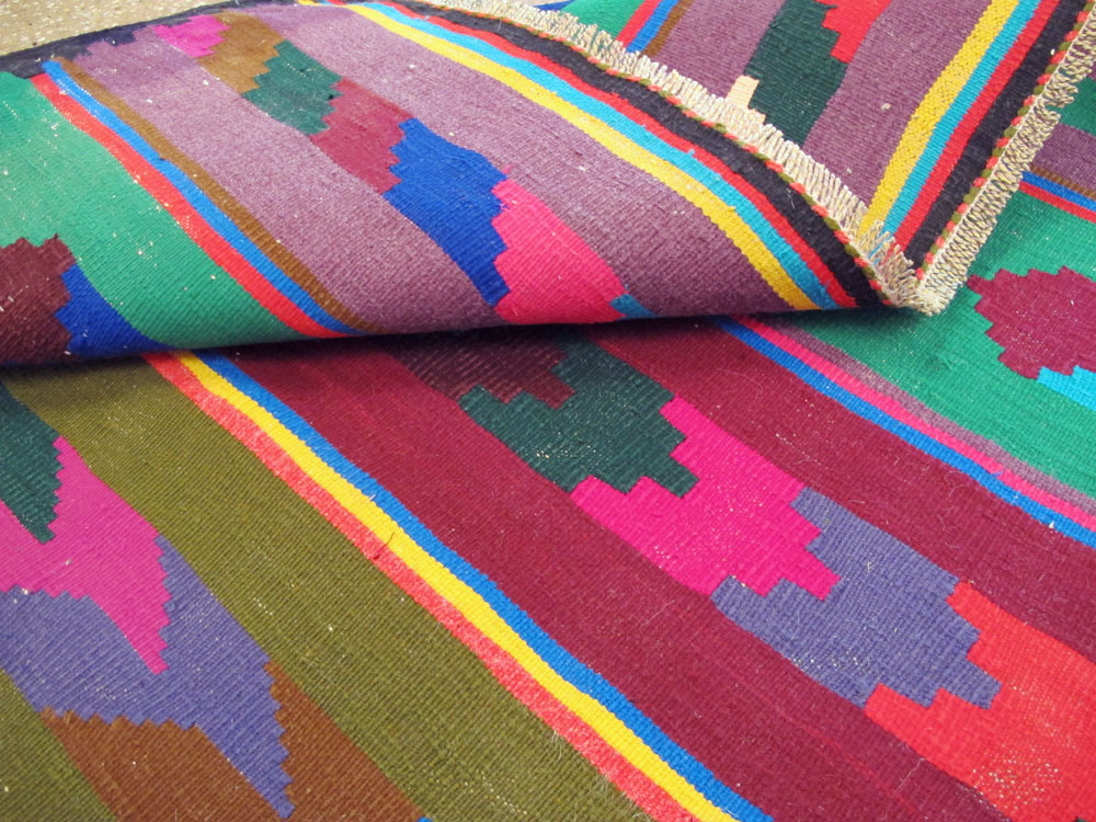 Vintage Persian Flatweave Kilim Rug (Pair: 1 of 2), No.25217 - Galerie Shabab