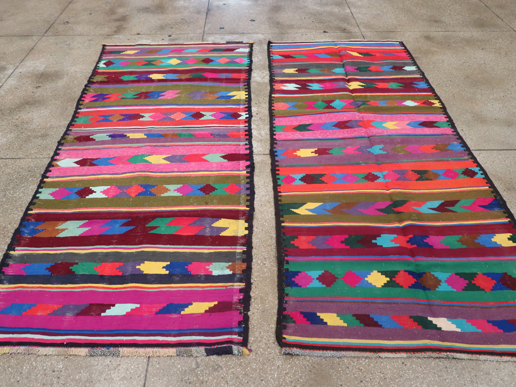 Vintage Persian Flatweave Kilim Rug (Pair: 1 of 2), No.25217 - Galerie Shabab