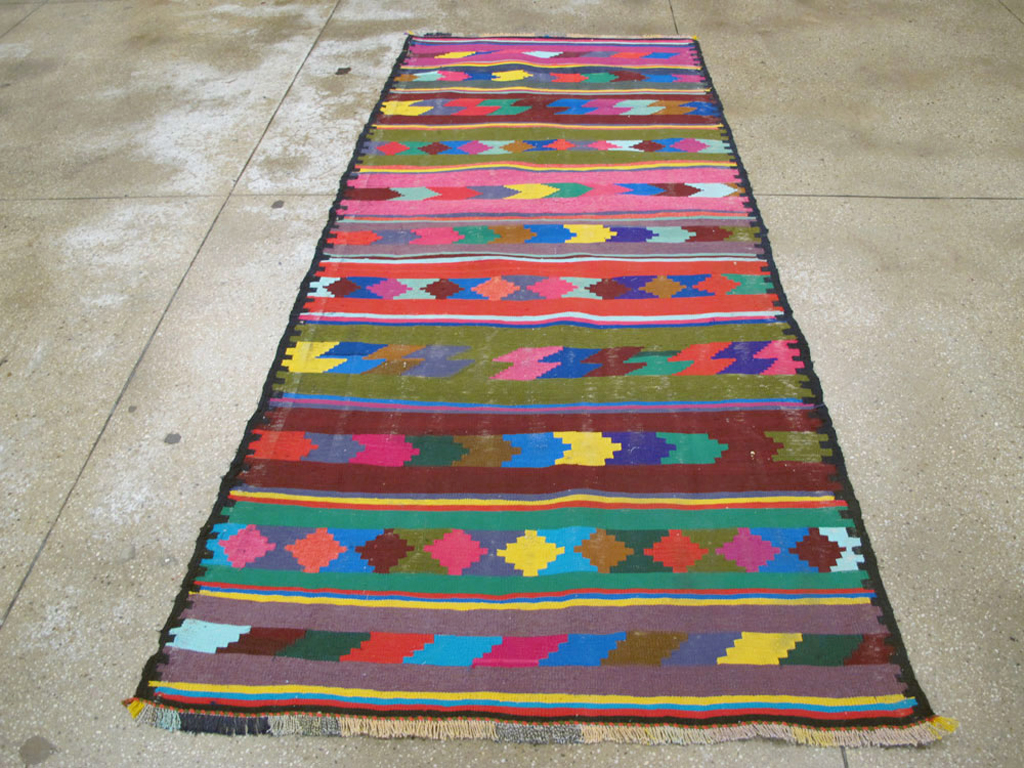 Vintage Persian Flatweave Kilim Rug (Pair: 2 of 2), No.25218 - Galerie Shabab