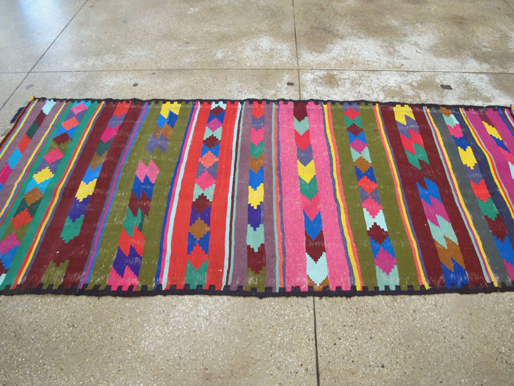 Vintage Persian Flatweave Kilim Rug (Pair: 2 of 2), No.25218 - Galerie Shabab