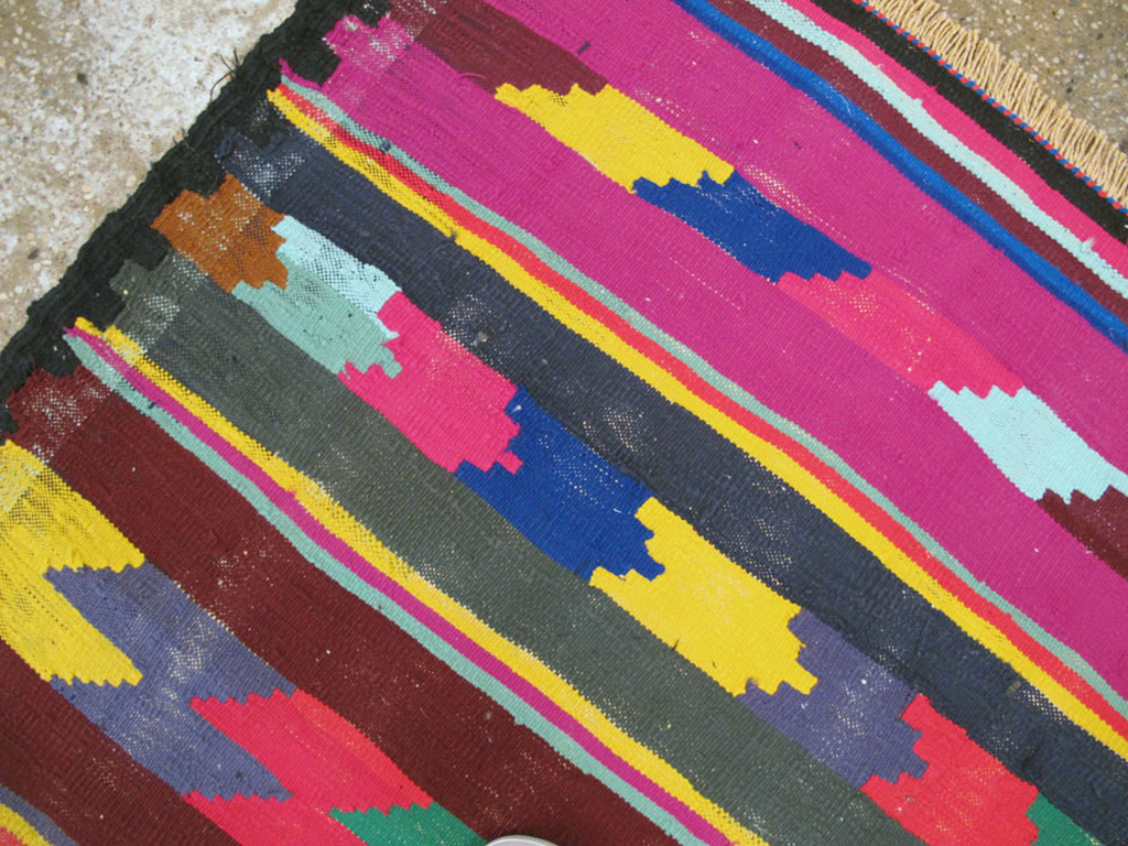 Vintage Persian Flatweave Kilim Rug (Pair: 2 of 2), No.25218 - Galerie Shabab