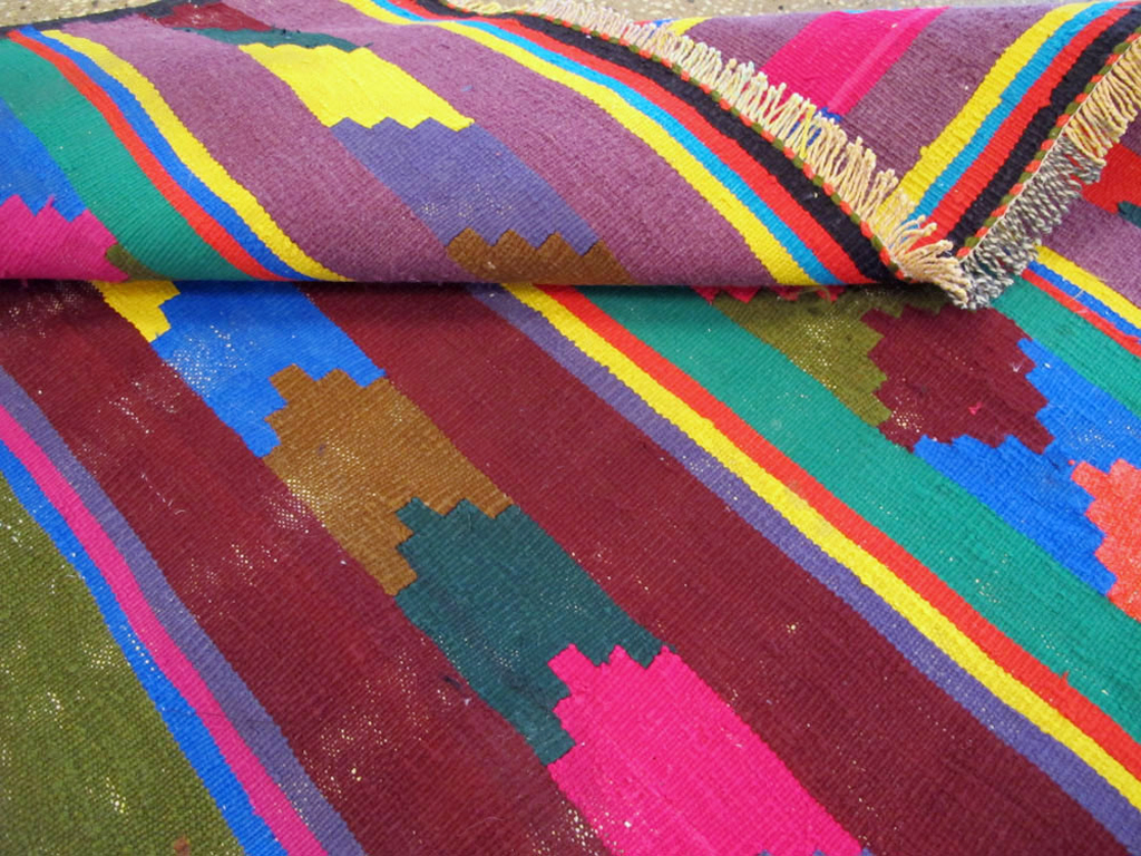 Vintage Persian Flatweave Kilim Rug (Pair: 2 of 2), No.25218 - Galerie Shabab