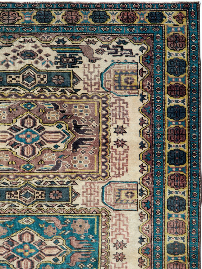 Vintage Persian Veece Throw Rug, No.25222 - Galerie Shabab